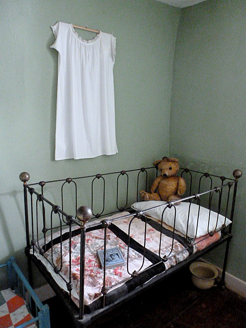 child's crib