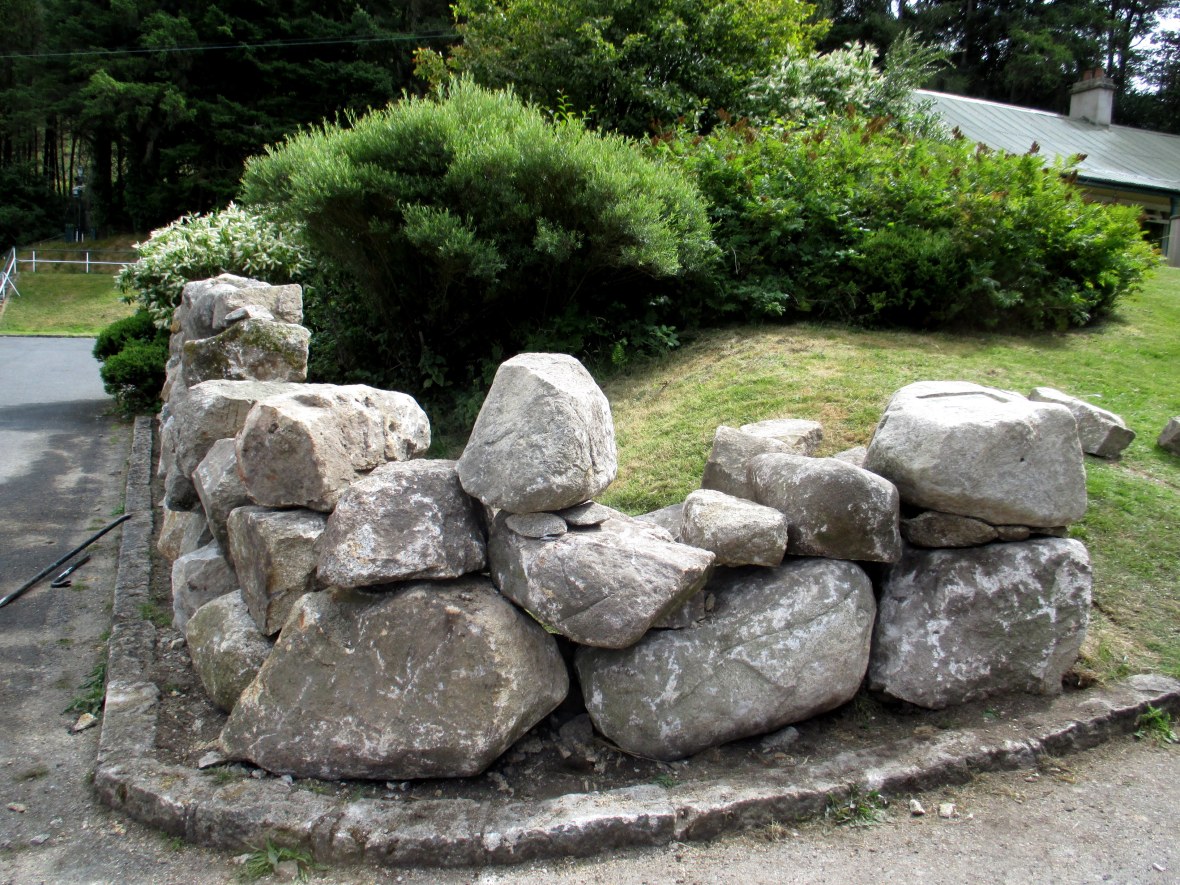 corner of boulder wall